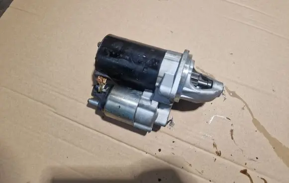 BMW 5 E60 E61 Starter motor