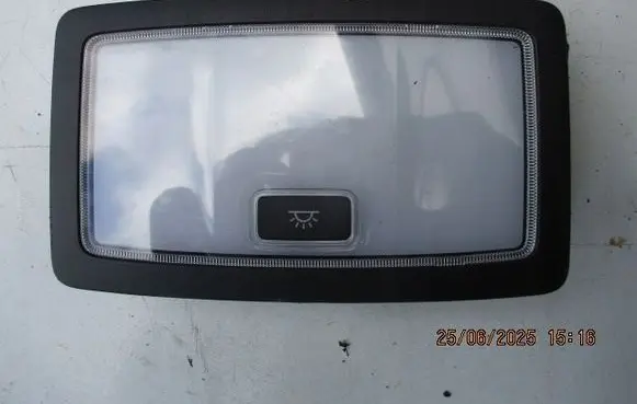 Lexus UX Rear seat light