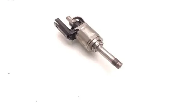 Volvo V40 Fuel injector 31303495 V132371MAA