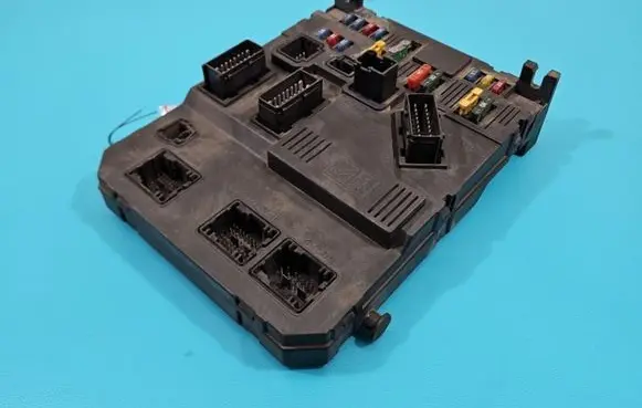Citroen C3 Central body control module 9646775180 IMPRK1428381