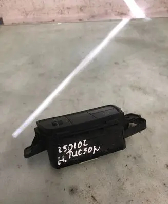 Hyundai Tucson IV NX4 Light switch 93750n7030