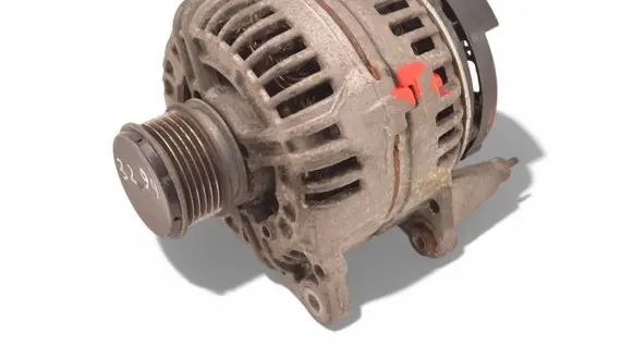 Audi A3 S3 8P Generator/alternator 03L903023 0124525187 03L903023X