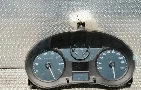 Peugeot Partner Speedometer (instrument cluster) 9665986500