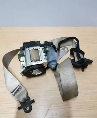 BMW 7 F01 F02 F03 F04 Front seatbelt 609335300D