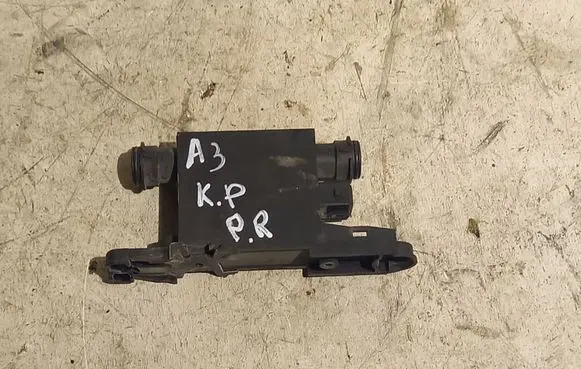 Audi A3 S3 8L Door control unit/module 4A0959981A