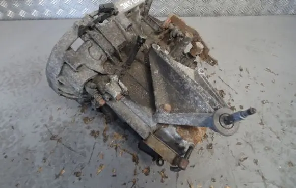 Renault Laguna II Manual 5 speed gearbox JR5008