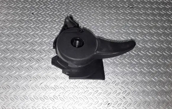 Mercedes-Benz S W220 Engine bonnet (hood) release handle
