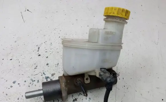 Fiat Panda II Master brake cylinder