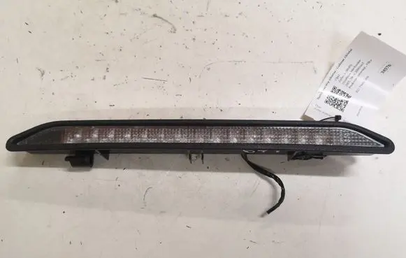 Opel Zafira A Third/center stoplight 90582025
