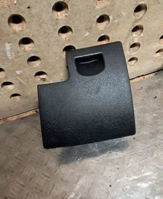 Peugeot 407 Glove box