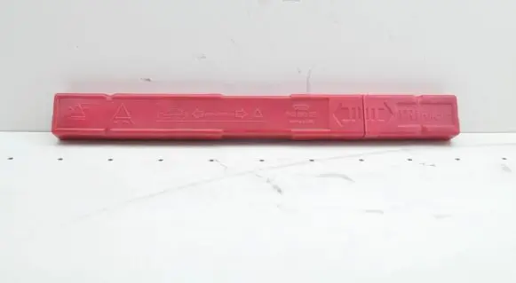 Volkswagen Touran I Tool box 8K0860251