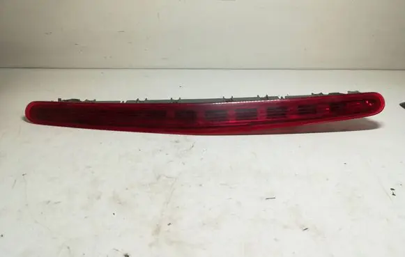 Opel Astra H Third/center stoplight 316627975