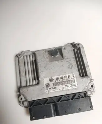 Volkswagen Tiguan Engine control unit/module 06J906027BT 06J907309A 0261S06914