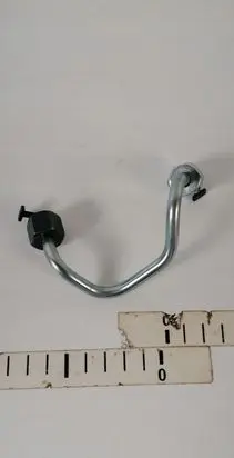 Volvo V40 Fuel injector supply line/pipe 31303504