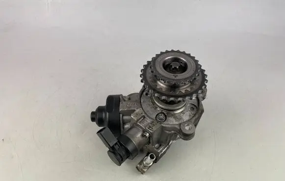 Mini One - Cooper F56 F55 Fuel injection high pressure pump 8511626 0445010764