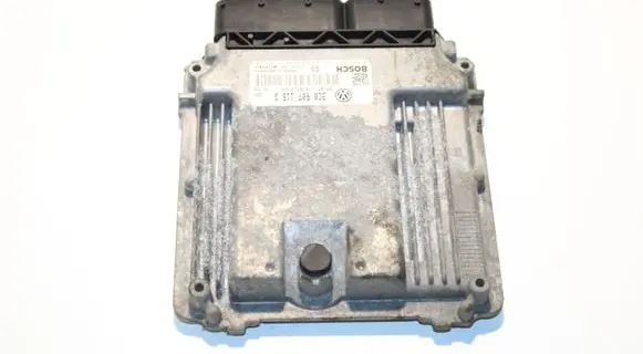 Volkswagen Golf V Engine control unit/module 3C0907115Q