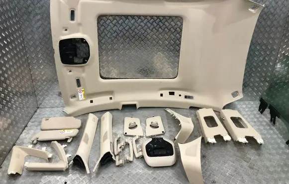Maserati Levante Headlining set 