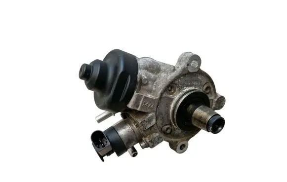 BMW 2 F46 Fuel injection high pressure pump 8511626