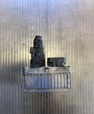 Chevrolet Captiva Glow plug pre-heat relay 55574293