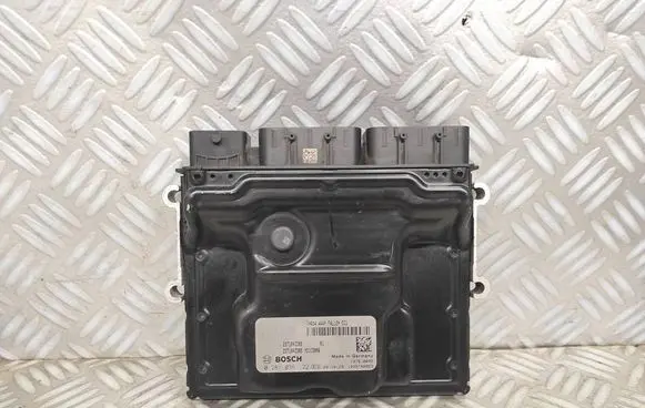 Renault Trafic III (X82) Engine control unit/module 237104330S 0281036122