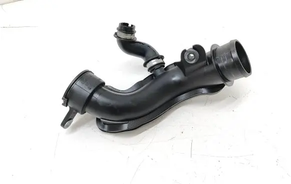 Ford Kuga II Intercooler hose/pipe DS739F805H