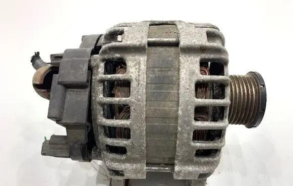 Nissan Qashqai Generator/alternator 231004BE0B