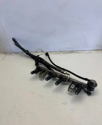Audi A4 S4 B6 8E 8H Fuel injector 06B133551Q 1159007763