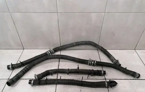 Ferrari FF Gearbox oil cooler pipe/hose