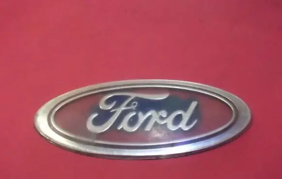 Ford Mondeo MK II Other badges/marks SCORPSIERRA