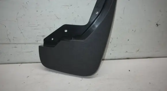 Volvo XC40 Front mudguard 32321856