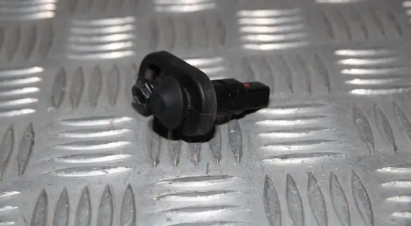 Toyota Land Cruiser (J120) Front door sensor 8423160070