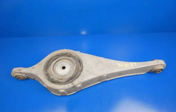 Volvo XC60 Rear control arm 