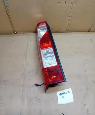 Renault Master III Rear/tail lights
