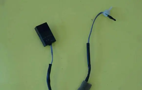 Mazda 323 Interior temperature sensor KJ251B01A