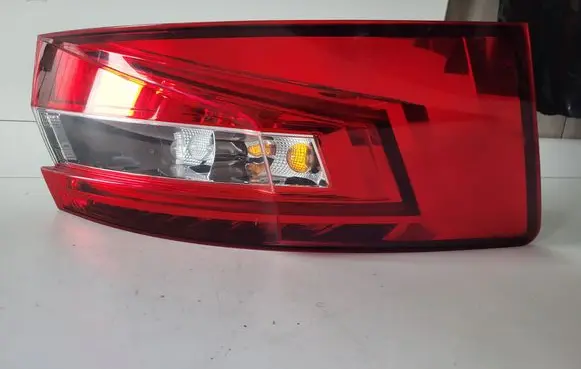 Skoda Superb B8 (3V) Rear/tail lights 3V5945207
