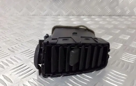 Nissan Micra Dashboard side air vent grill/cover trim 68751AX600