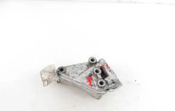 MG ZR Gearbox mounting bracket 