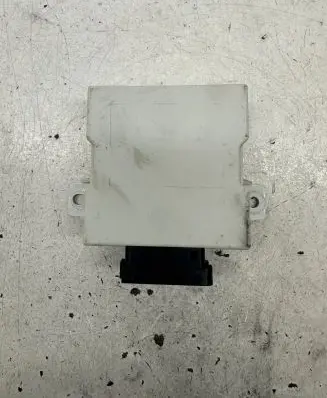 Toyota Avensis T250 Window wiper relay 150696