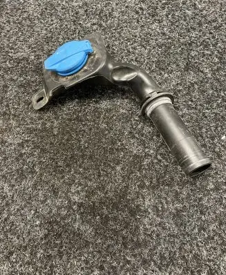 Volkswagen Touareg III Window washer liquid tank fill tube 4M0955463