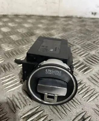 Volkswagen PASSAT CC Ignition lock 3C0905843Q 33303301 11602202491912