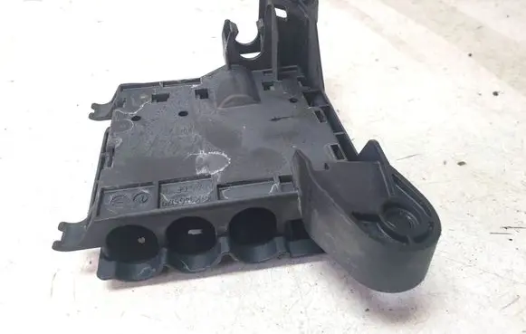 Audi A7 S7 4G Other engine bay part 4G0937517