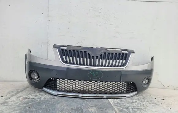 Skoda Fabia Mk2 (5J) Front bumper