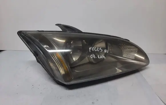 Ford Focus Headlight/headlamp