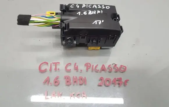 Citroen C4 II Picasso Fuse box set