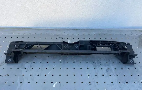 Peugeot 3008 I Top upper radiator support slam panel 9824055880 9820226780