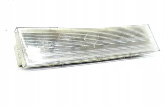 Chrysler 300 - 300C Rear seat light 04685928AA