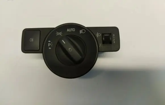 Mercedes-Benz Vito Viano W447 Light switch a4479058100