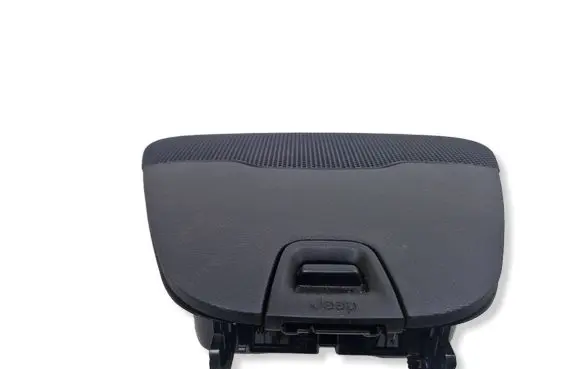 Jeep Cherokee Glove box P1WG51DX9AC