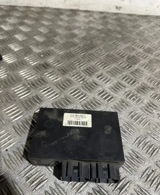 Volkswagen Golf IV Comfort/convenience module 1C0962258D
