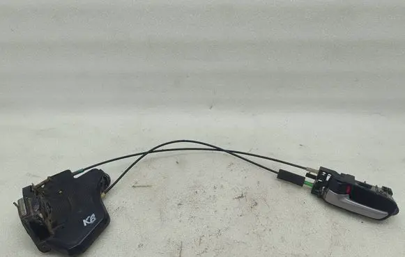 Suzuki Grand Vitara I Rear door lock 60520055